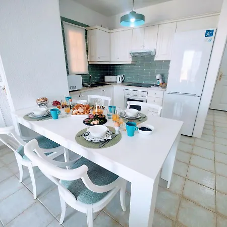 Terraza Del Mar Apartment *